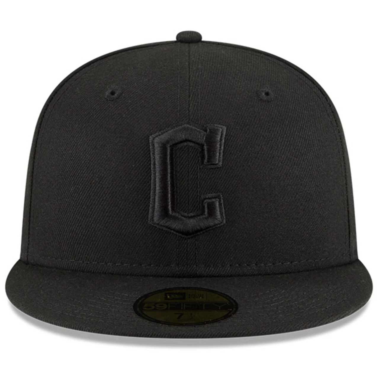 Men's Cleveland Guardians New Era Black/Black 59FIFTY Fitted Hat - Image 2