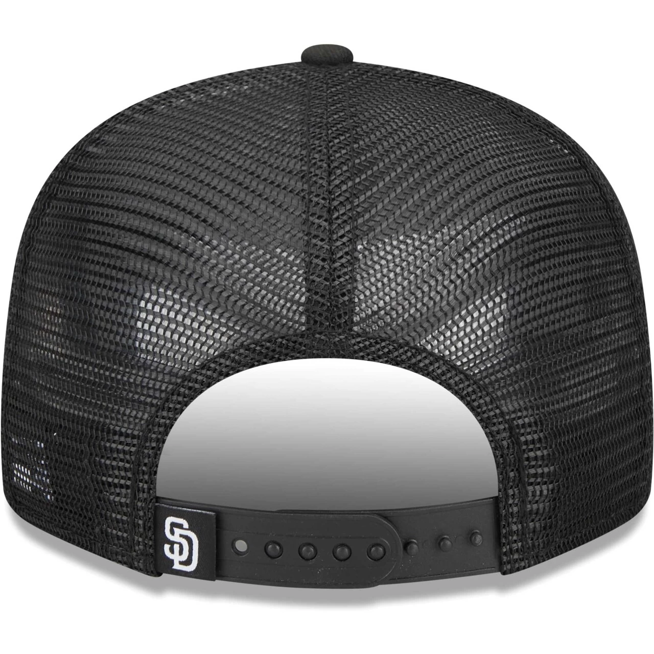 Men's San Diego Padres New Era Black Street Trucker 9FIFTY Snapback Hat - Image 4